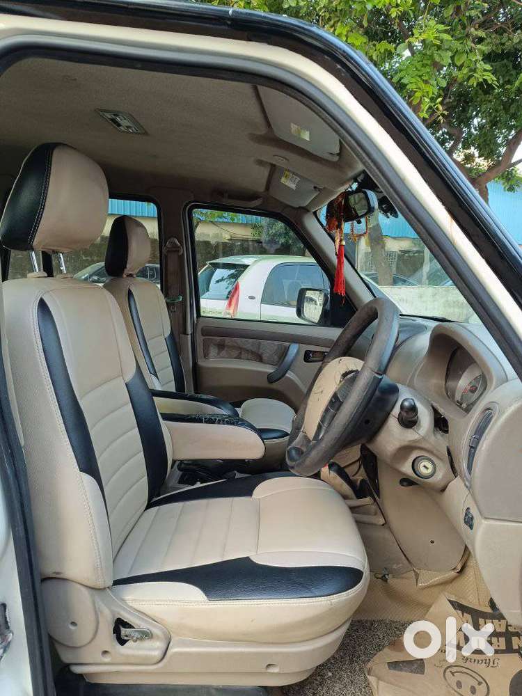 Mahindra Scorpio Vlx 2wd Bsiv, 2014, Diesel