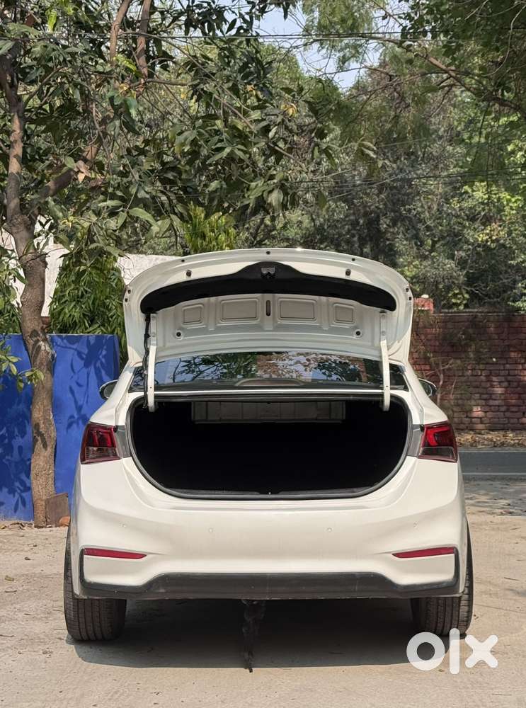 Hyundai Verna 1.6 Sx (o) Vtvt At, 2019, Diesel