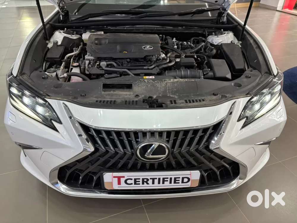 Lexus Es, 2023, Petrol