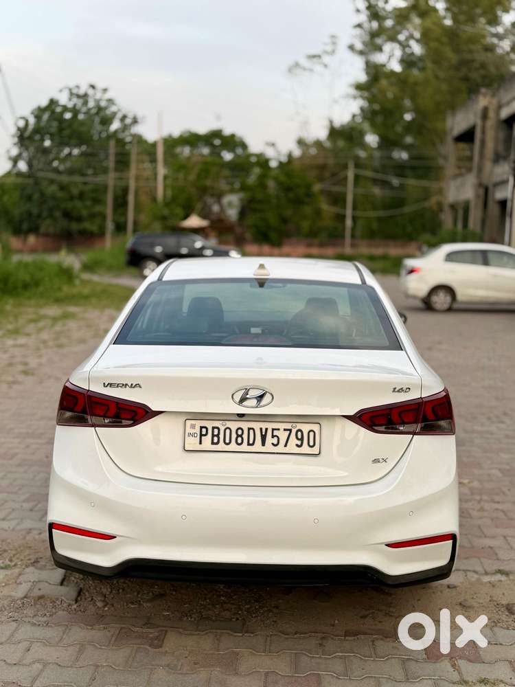 Hyundai Verna Hyundai-verna-crdi-1.6-sx-option, 2017, Diesel