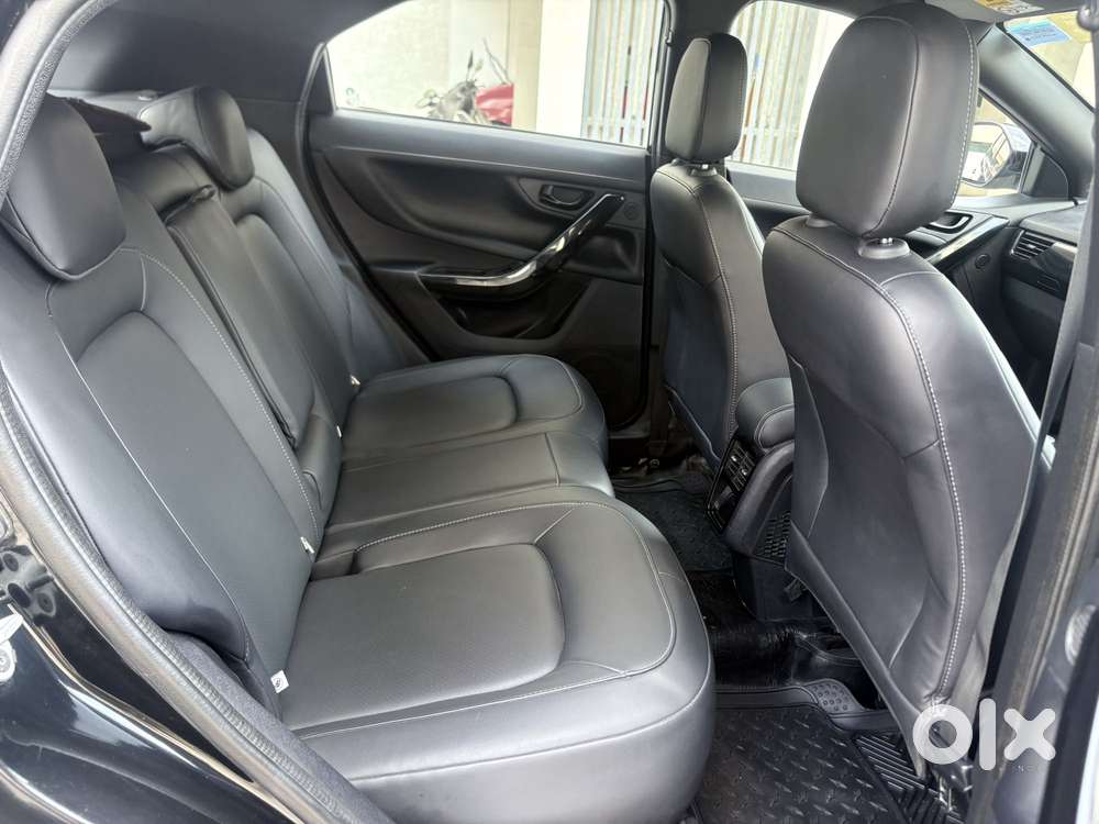 Tata Nexon 1.5 Revotorq Xza Plus (l) Dark Edition, 2022, Petrol