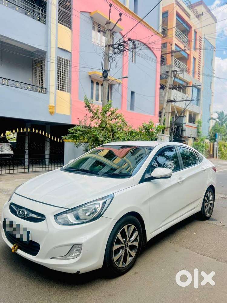 Hyundai Verna Fluidic 1.6 Vtvt Sx, 2014, Diesel