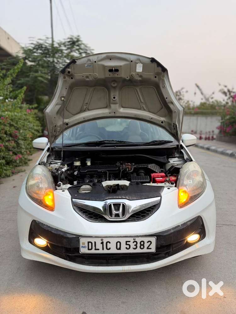 Honda Brio 2011-2013 V Mt, 2013, Petrol