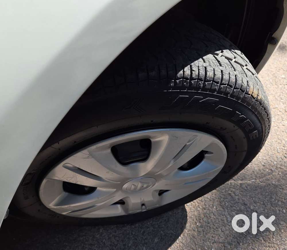 Maruti Suzuki Swift Dzire 1.3 Vxi, 2014, Petrol