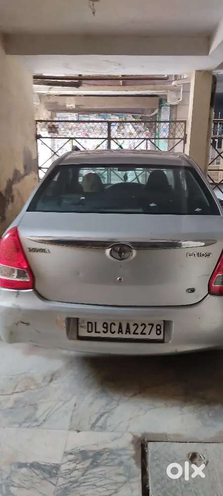 Toyota Etios 2011 Petrol Well Maintained