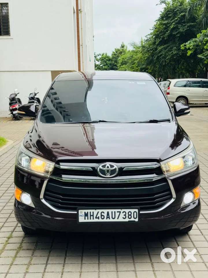 Toyota Innova Crysta 2.4 V 7 Str, 2016, Diesel