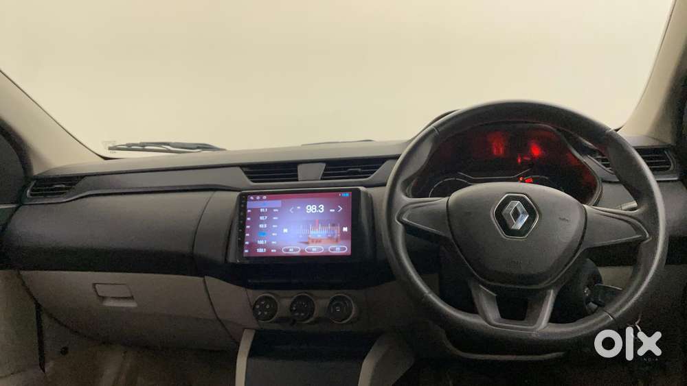 Renault Triber Rxe, 2021, Petrol