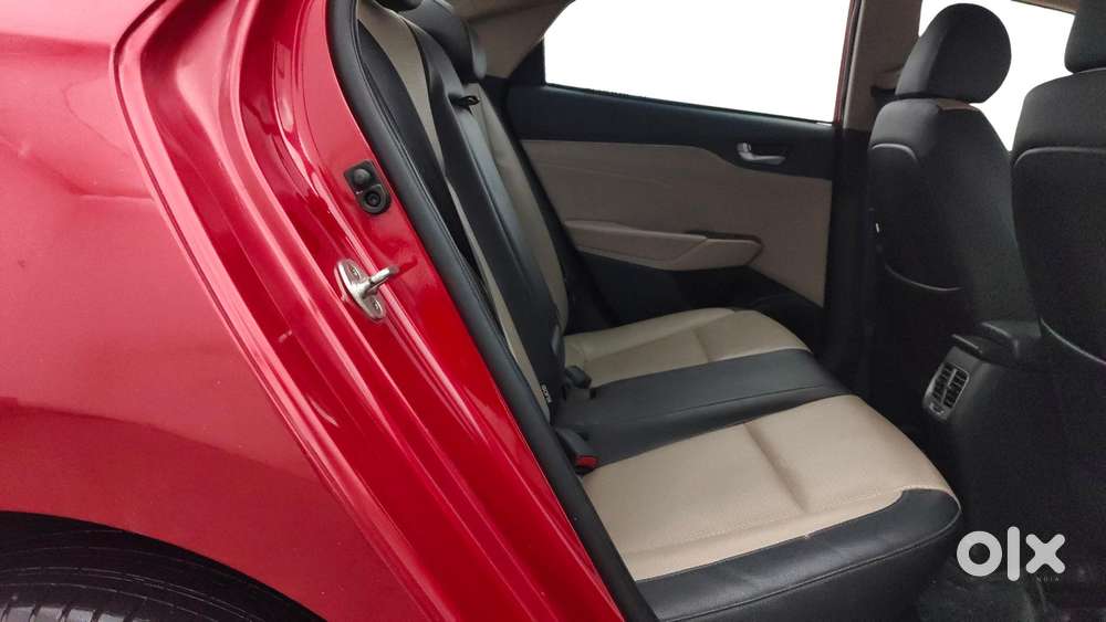 Hyundai Verna 1.6 Sx (o) Vtvt, 2018, Petrol