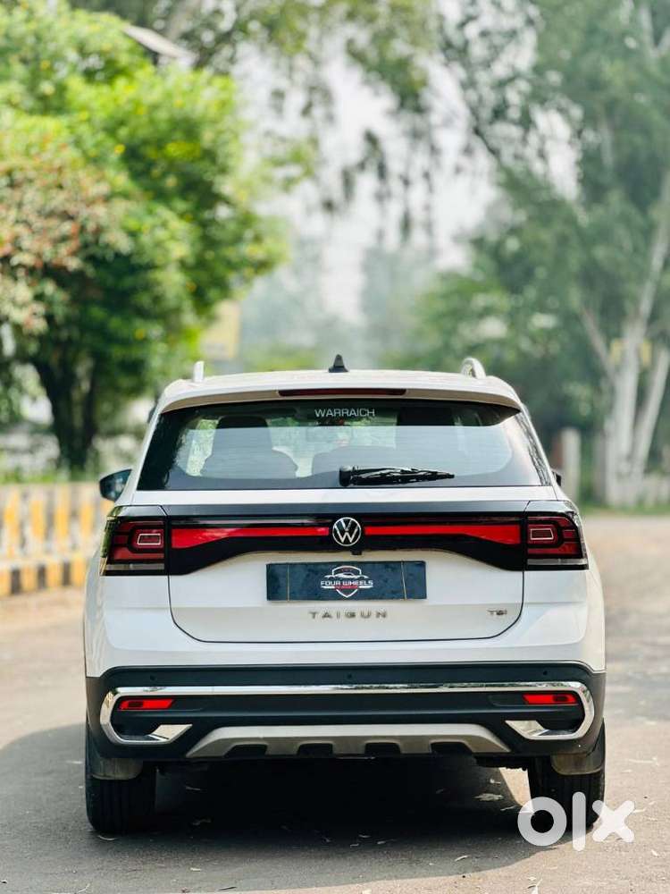 Volkswagen Taigun 1.0 Tsi Highline At, 2022, Petrol