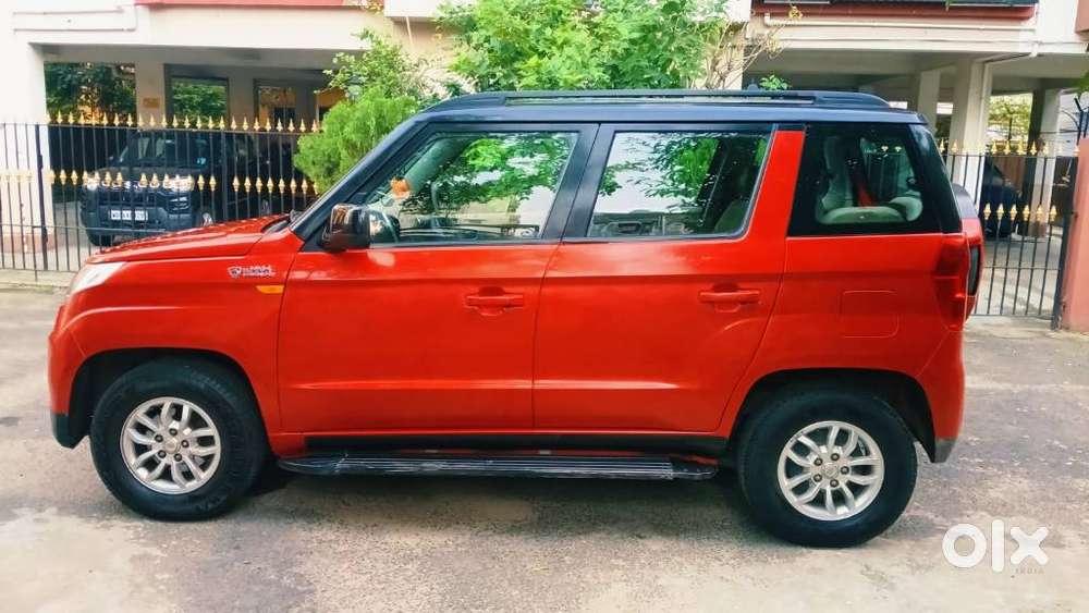 Mahindra Tuv 300 Mhawk100 T8 Dual Tone, 2018, Diesel