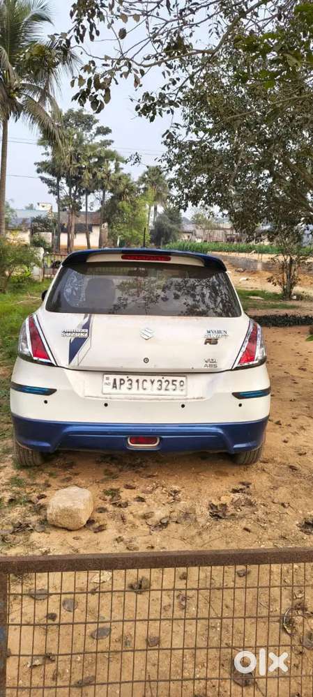Maruti Suzuki Swift 2015