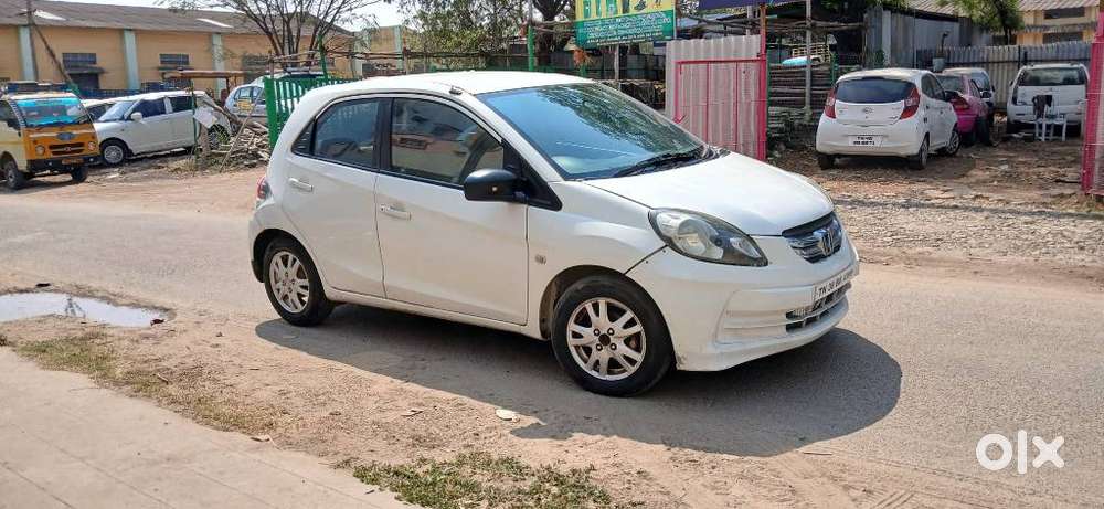 Honda Brio Vx Mt, 2011, Petrol