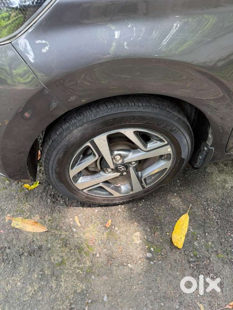 Hyundai Aura 1.0 Sx Plus Petrol, 2020, Petrol