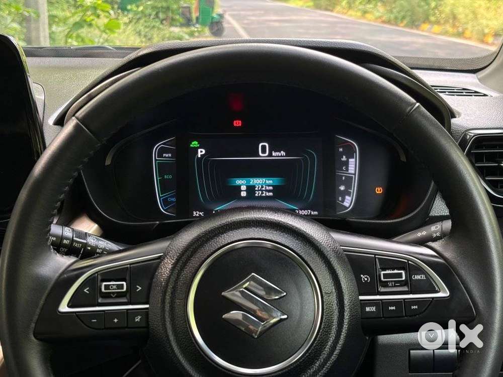 Maruti Suzuki Grand Vitara 1.5 Alpha Plus Intelligent Hybrid Ecvt, 2..