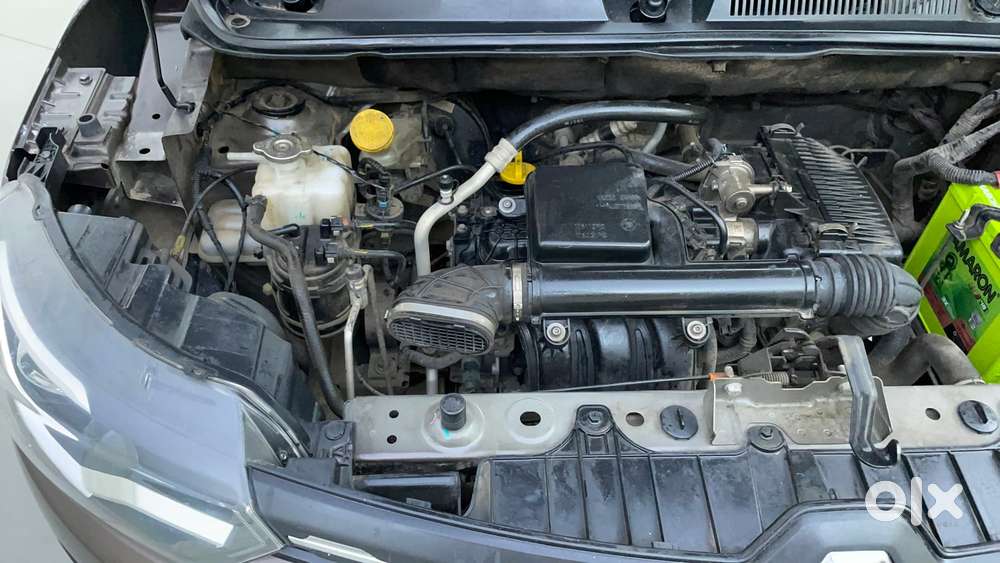 Renault Triber Rxz Easy-r Amt, 2023, Petrol