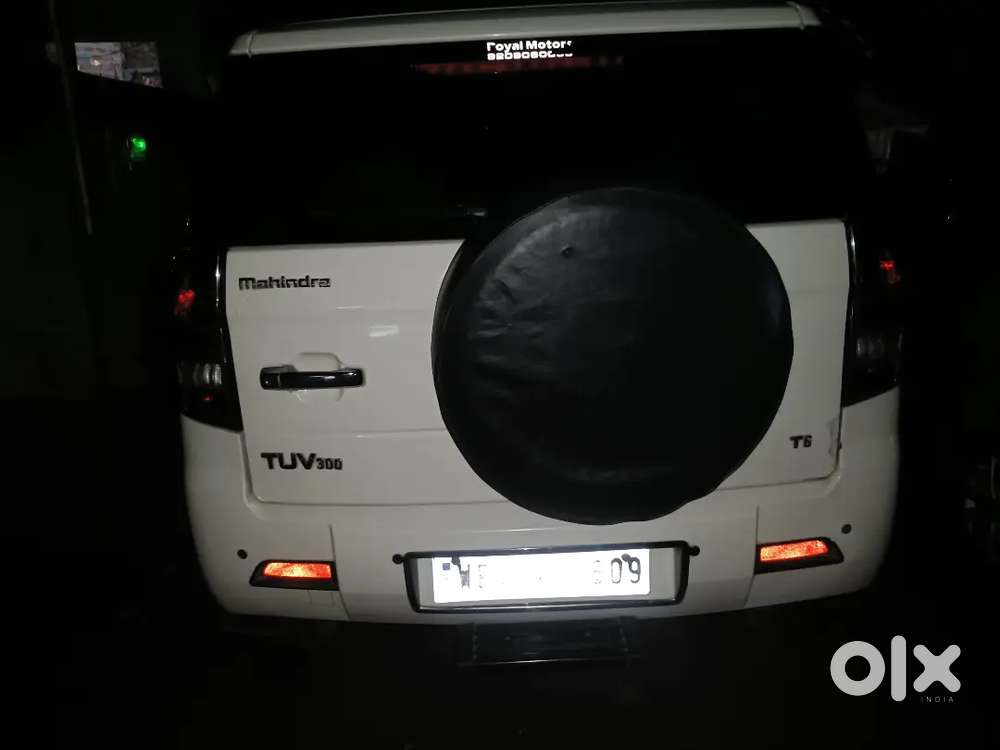 Mahindra Tuv 300 2017