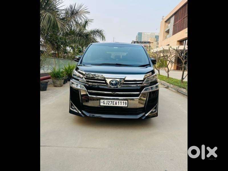 Toyota Vellfire 2.5 Hybrid, 2021, Petrol