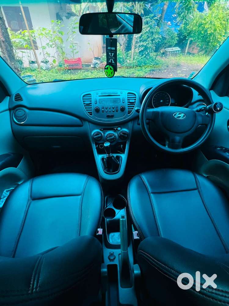 Hyundai I10 Sportz Petrol 2010