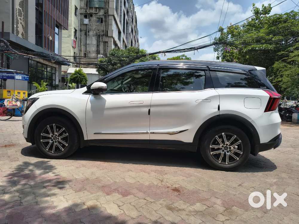Mahindra Xuv700 2022 Diesel Well Maintained