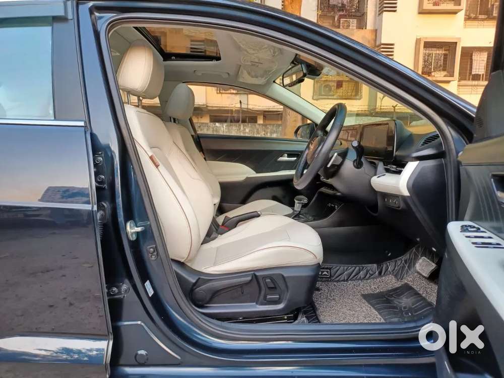 Hyundai Verna 1.5 Sx (o) Vtvt, 2024, Petrol