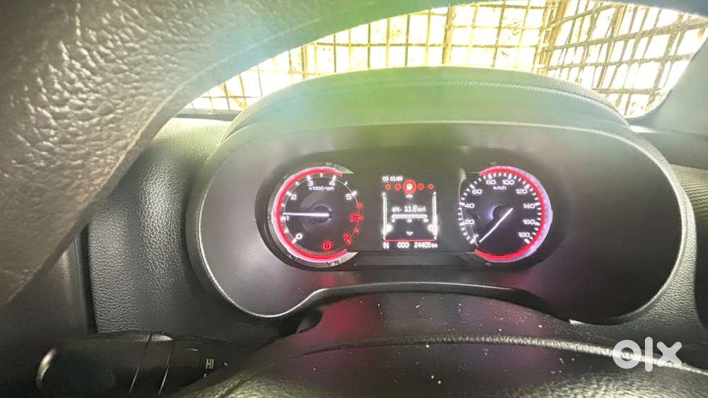Mahindra Thar Petrol 2025