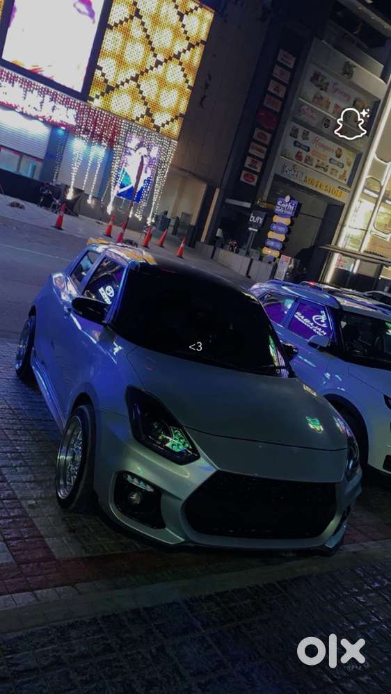 Swift Vxi Petrol 2023 Silver
