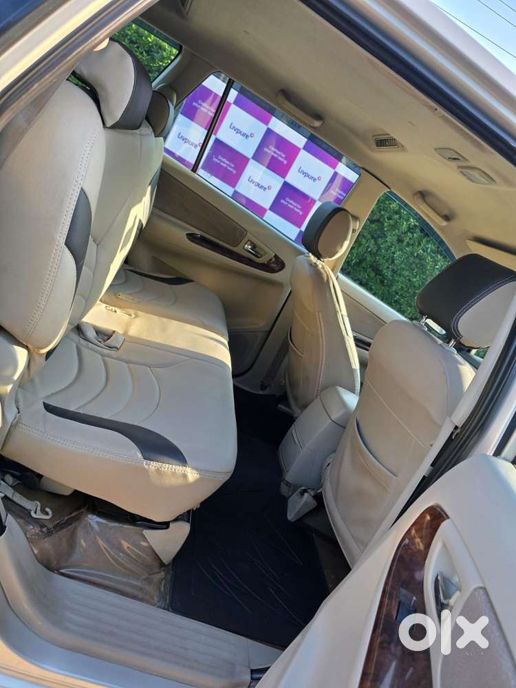 Toyota Innova 2.5 E, 2013, Diesel