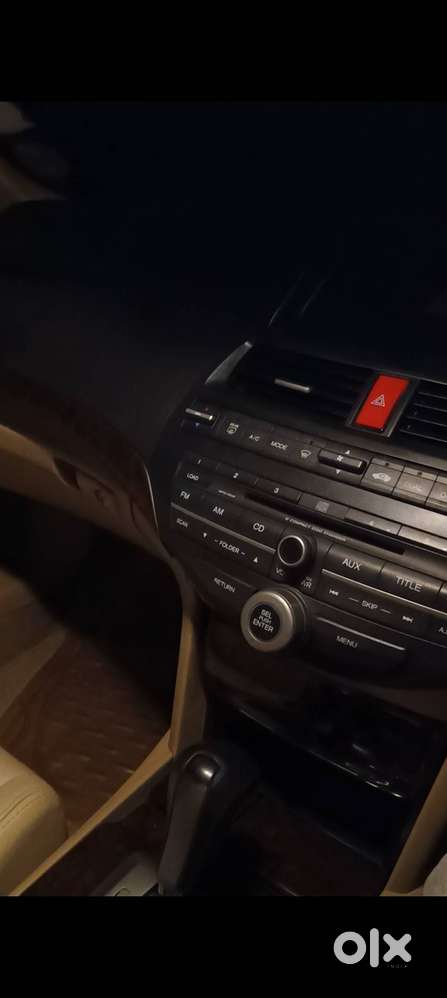 Honda Accord 2.4 At 2010 Black
