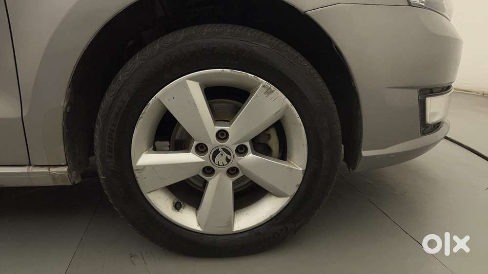 Skoda Rapid 1.6 Mpi At Ambition, 2017, Petrol