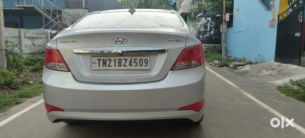 Hyundai Fluidic Verna 2016 Petrol 64000 Km Driven