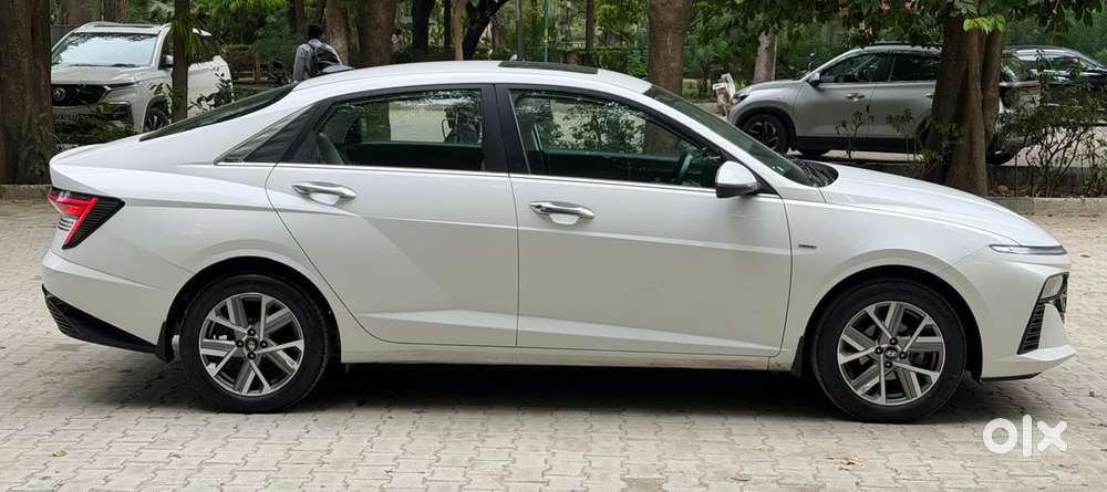 Hyundai Verna 1.5 Sx Ivt, 2025, Petrol