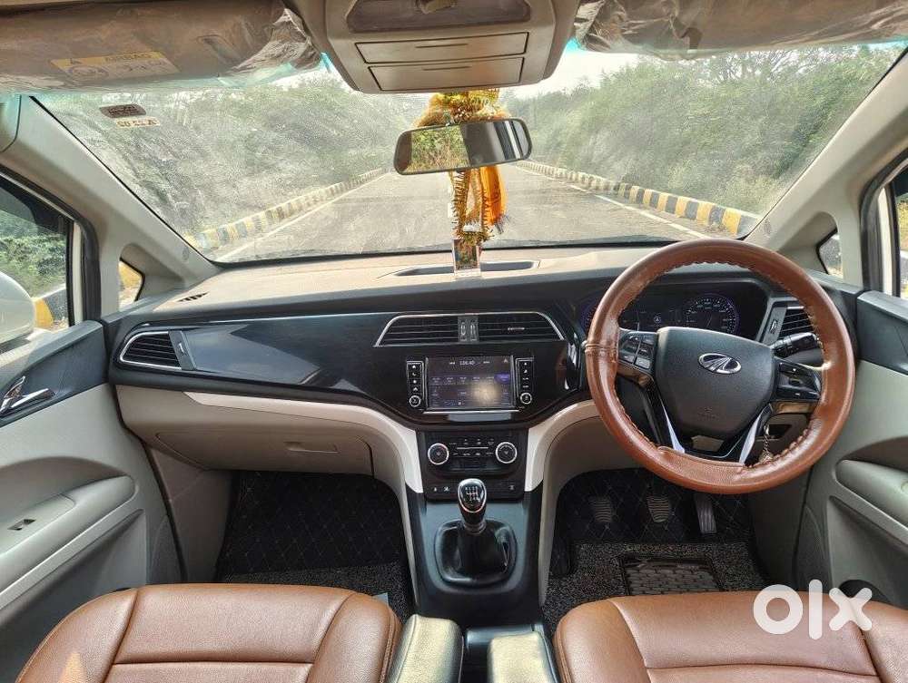 Mahindra Marazzo 1.5 M6 Plus 7 Str, 2022, Diesel
