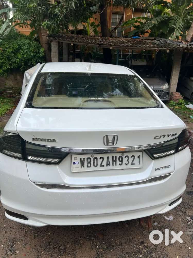 Honda City 2015 Petrol Well Maintained