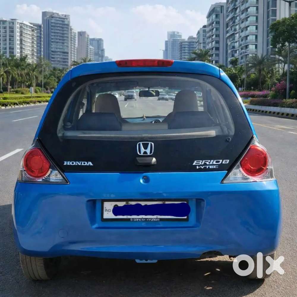 Well Maintained, Company Serviced, Less Run, No Scratch Honda Brio