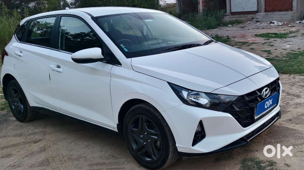 Hyundai New I20 1.2 Sportz Mt, 2023, Petrol