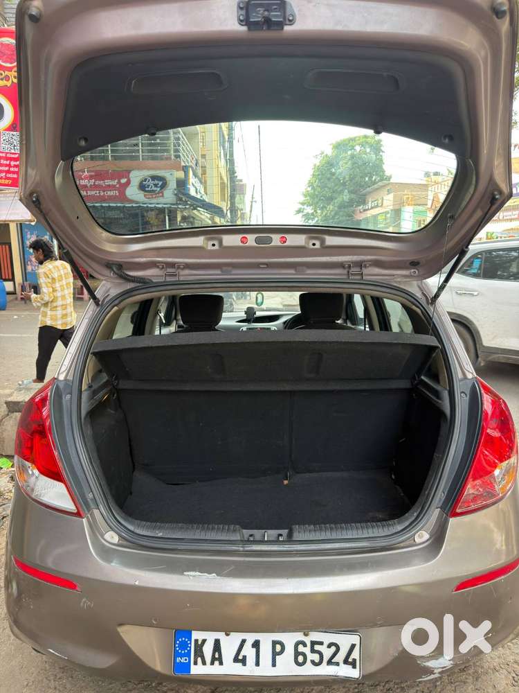 Hyundai I20 Sportz 2012