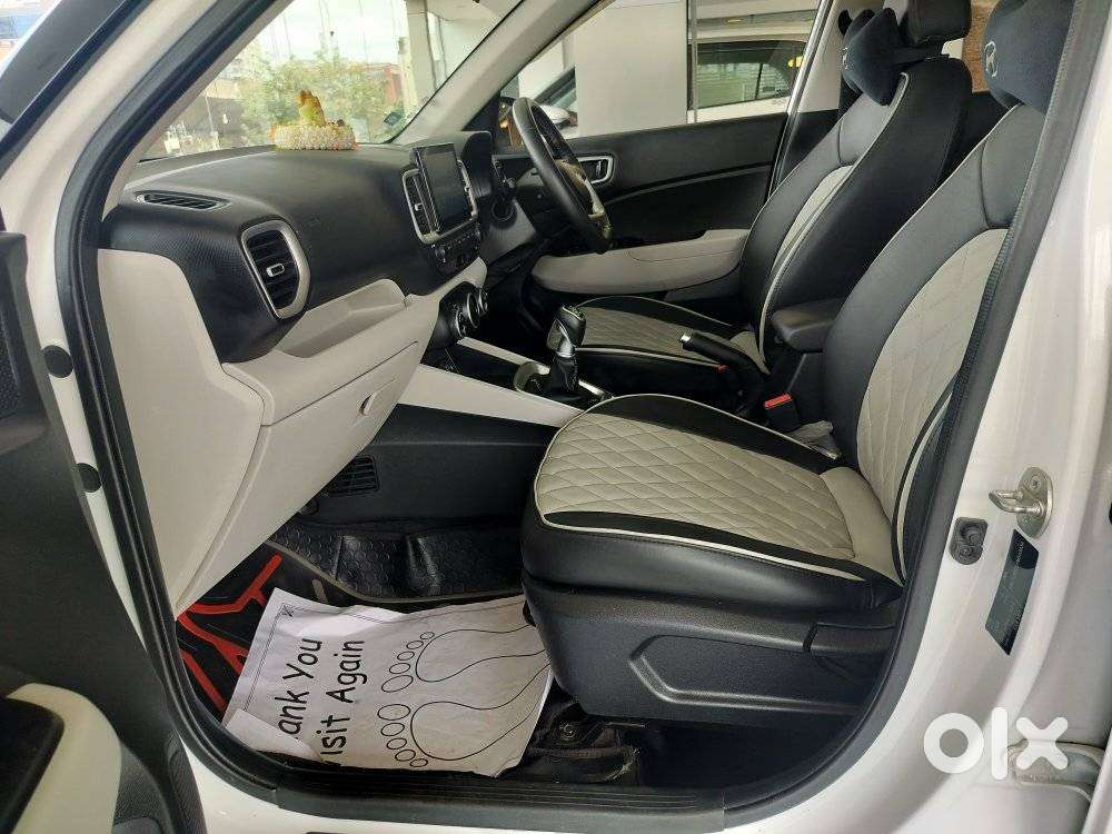 Hyundai Venue Sx Dual Tone Diesel, 2023, Diesel