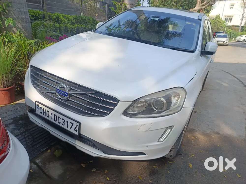 Volvo Xc60 2017 Diesel 155000 Km Driven