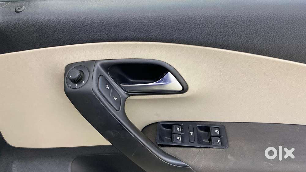 Volkswagen Polo 2009-2013 Highline Breeze, 2012, Petrol