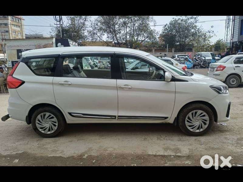 Maruti Suzuki Ertiga 1.5 Vxi, 2020, Petrol
