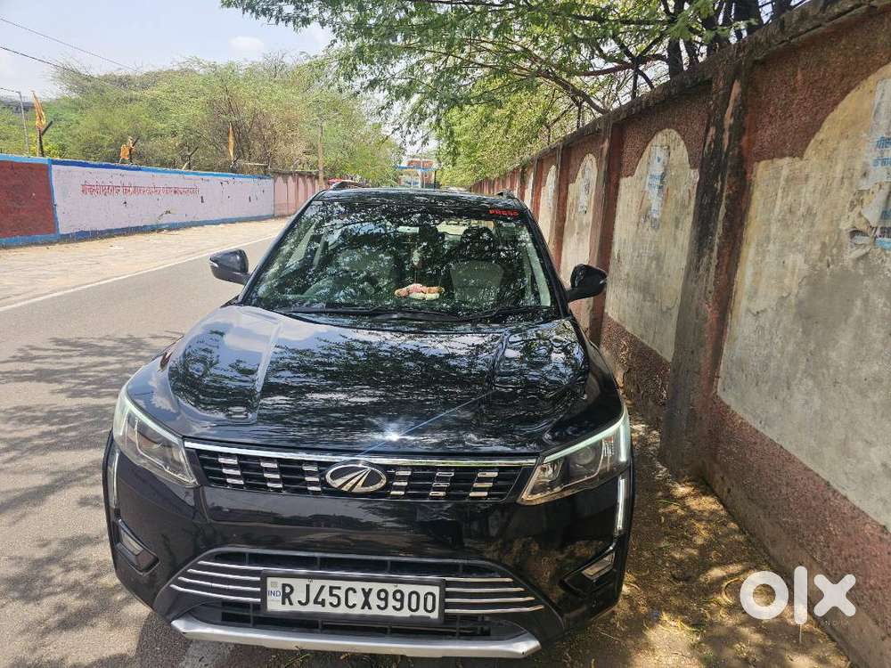 Suv 300 Top Modal, Make August, 2022, 27000 Run 1st Owner Is On Sell