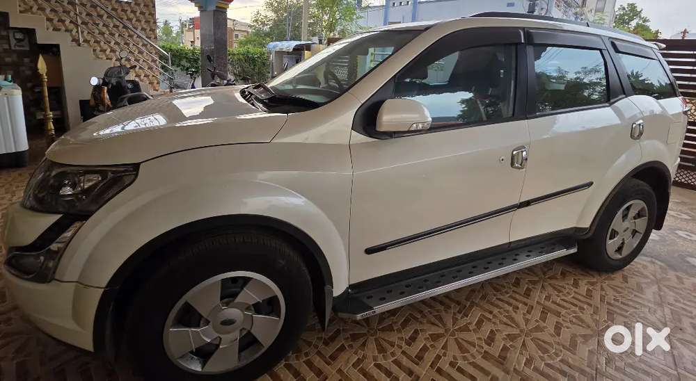 Mahindra Xuv500 Diesel W6 2018