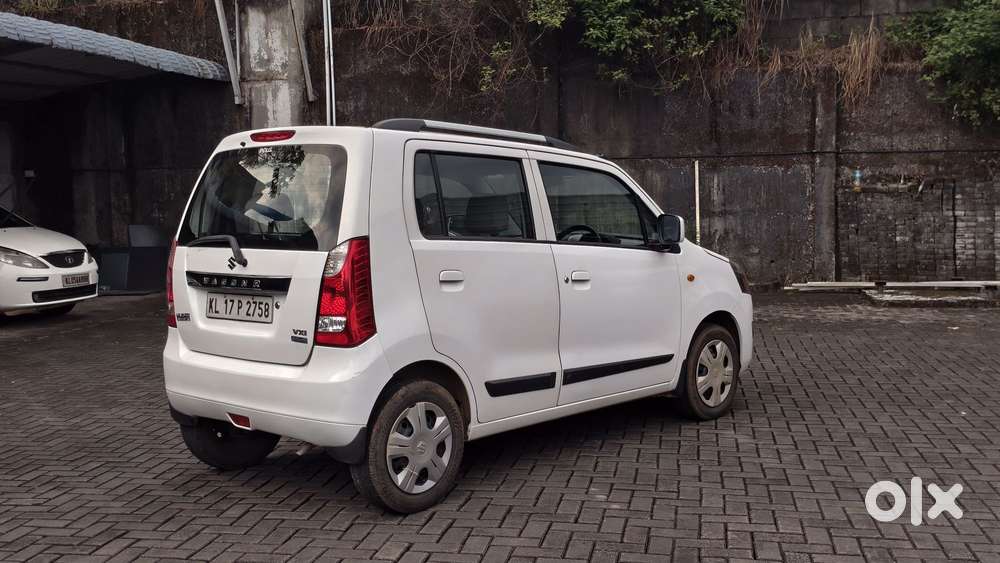 Maruti Suzuki Wagon R Vxi Amt, 2016, Petrol