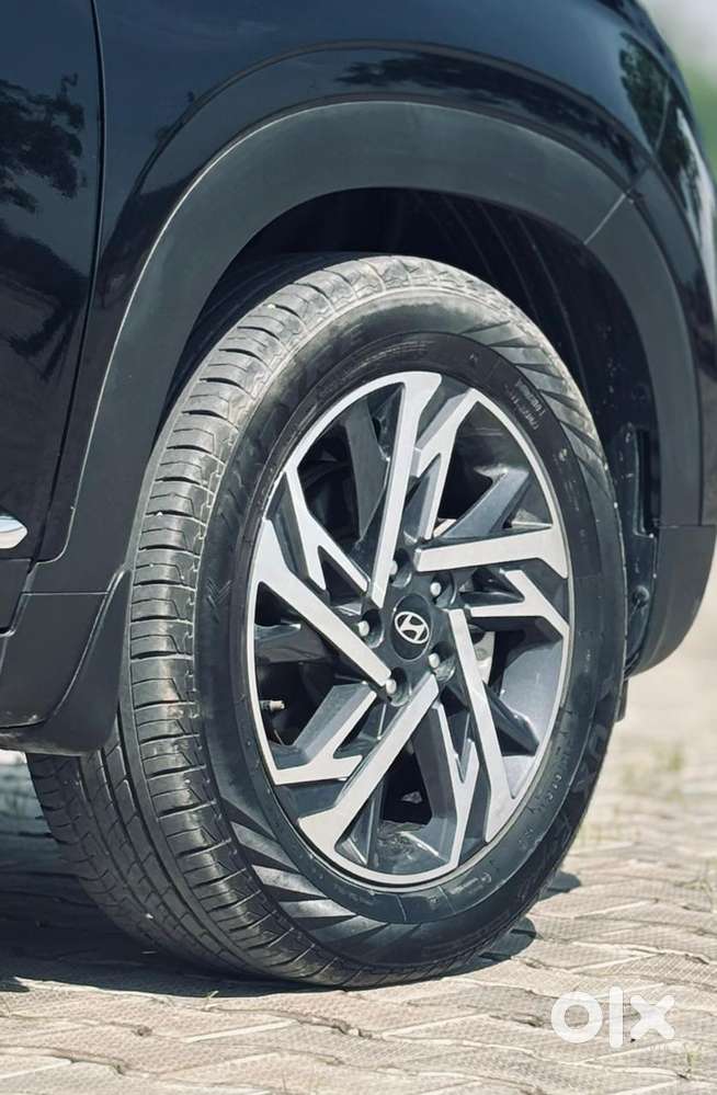 Hyundai Creta Sx Petrol Mt, 2024, Petrol