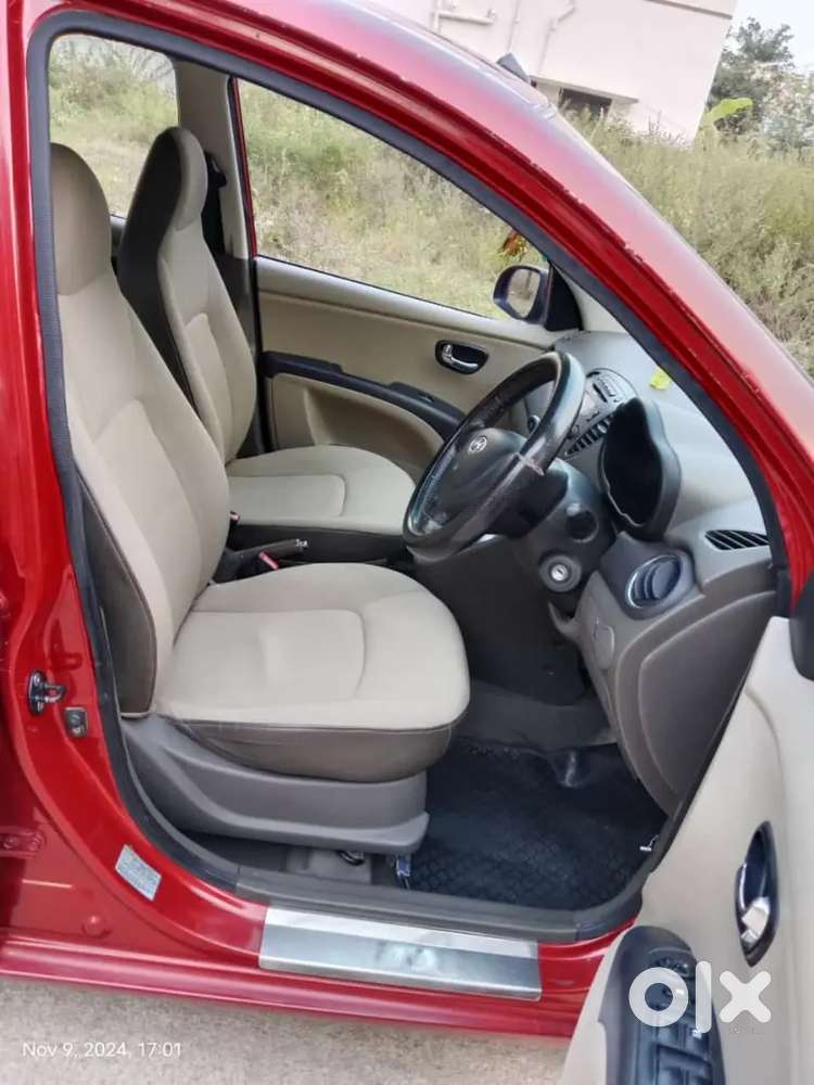 Hyundai I10 Sportz 2012
