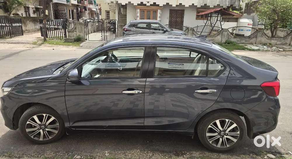 2024 Honda Amaze Vx Mt | 1st Owner | Only 4,500 Km