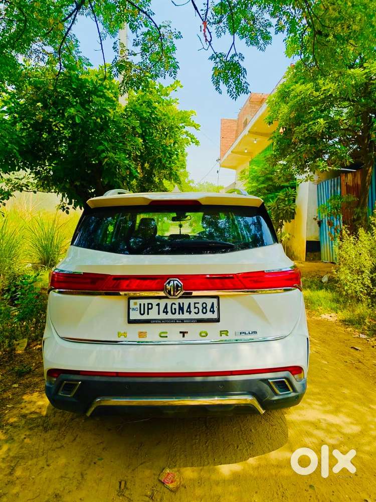 Mg Hector Plus Petrol 2025
