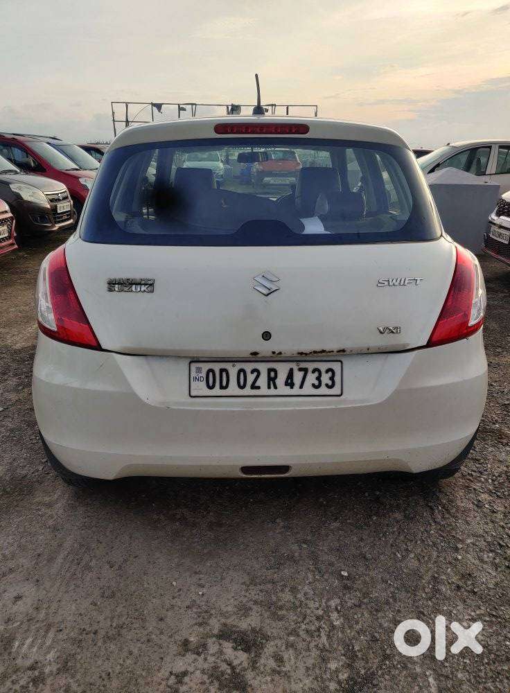 Maruti Suzuki Swift Vxi + Manual, 2014, Petrol