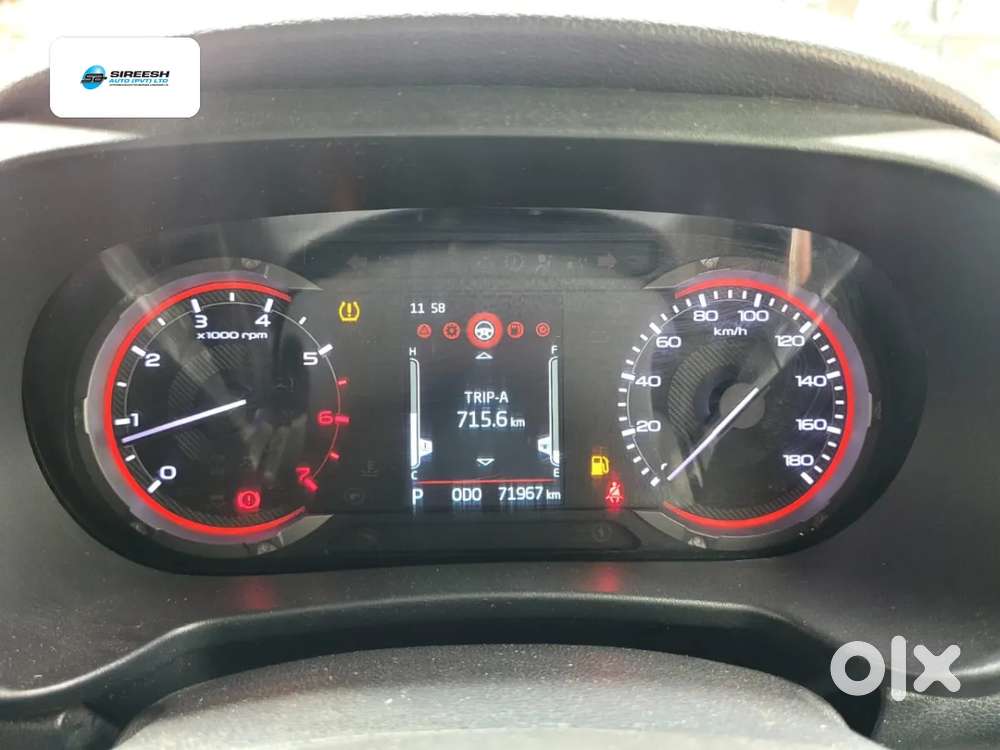 Mahindra Thar Lx Convertible Top Petrol At 4wd, 2021, Petrol