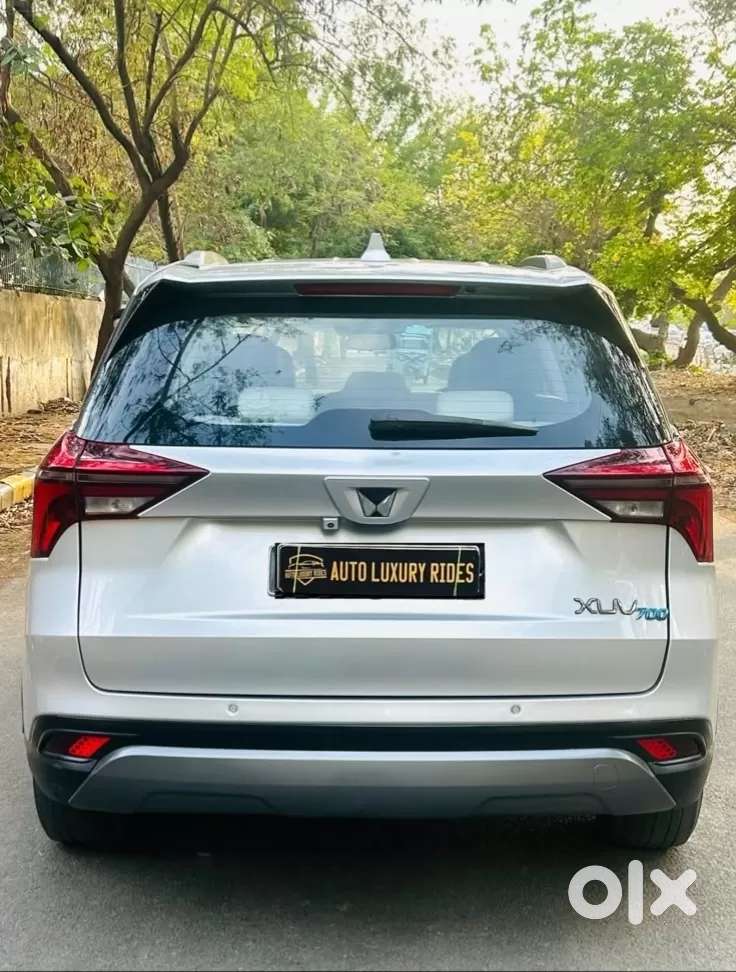 Mahindra Xuv700 2.0 Ax 7 Petrol At Str, 2022, Petrol